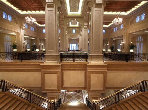 廣安酒店大廳柱子如何裝飾？SMY溫泉酒店裝飾設(shè)計(jì)